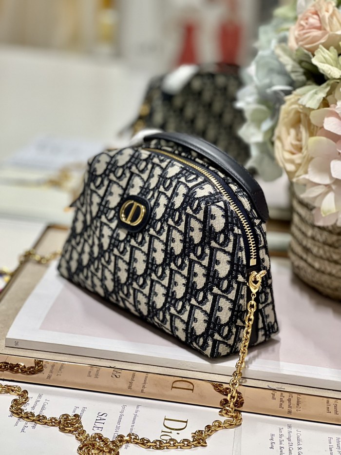 Handbag Dior 9077 size 21×12.5×8 cm