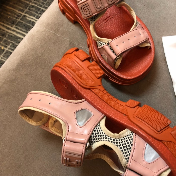 Gucci Leather espadrille with Double G WOMEN 1