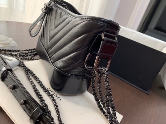 Handbag Chanel A91810 size 20 cm