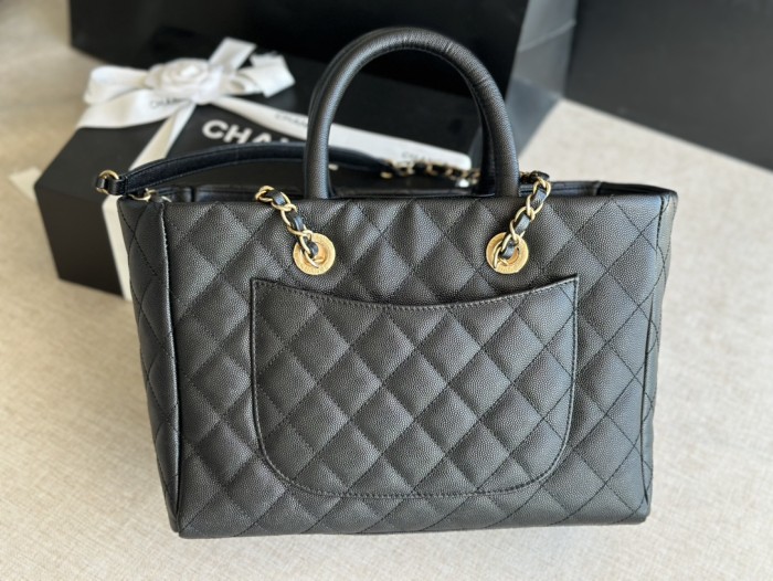 Handbag Chanel A93525 size 36X38X16 CM
