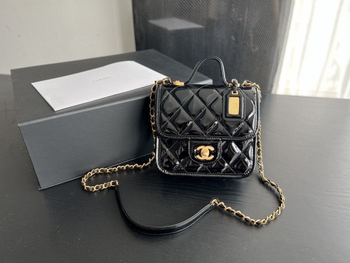 Handbag Chanel AS3652 size 17cmx20.5cmx6 cm