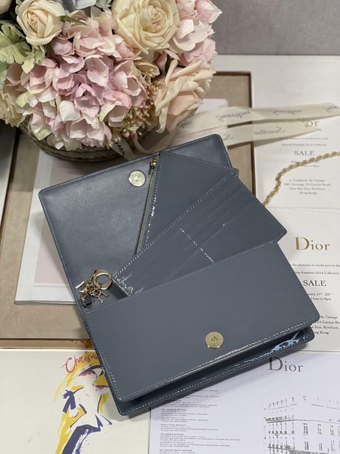 Handbag Dior 77035 size 21.5 x 11.5 x 3 cm