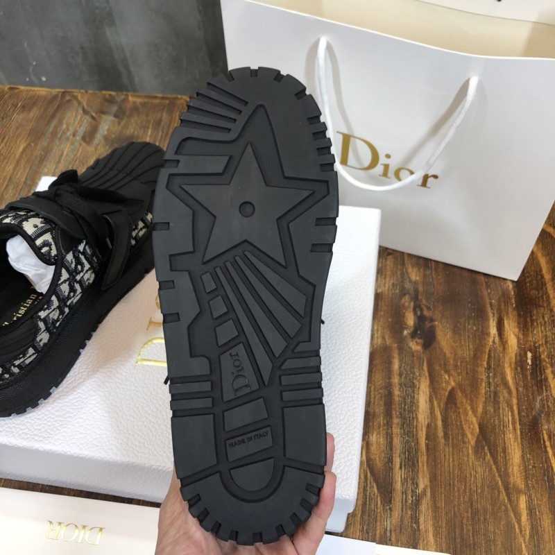 Dior DIOR-ID Sneaker 6
