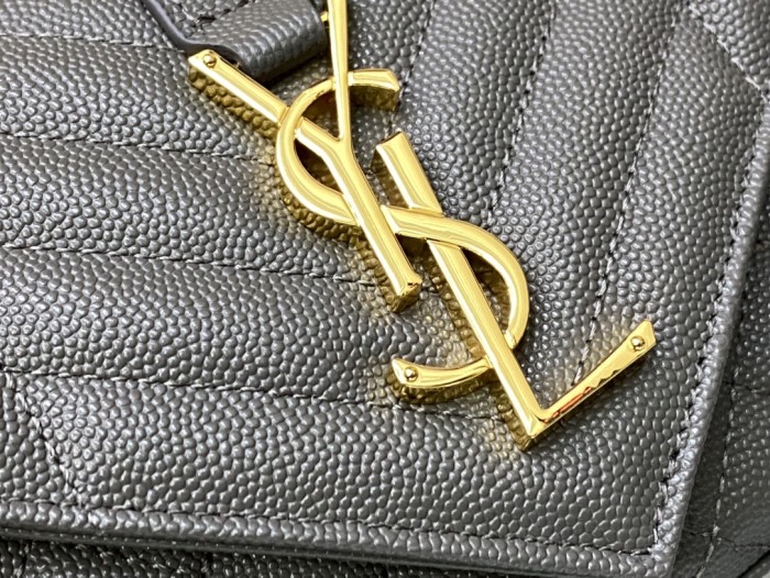 Handbags SAINT LAURENT 526286 size 22×13×6 cm