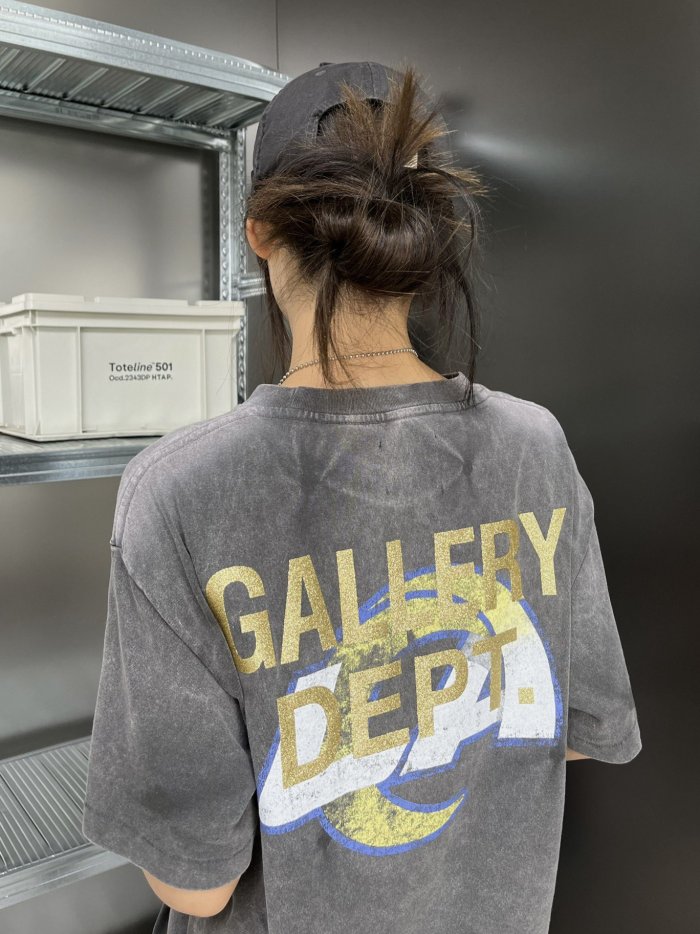 Clothes GALLERY DEPT 11