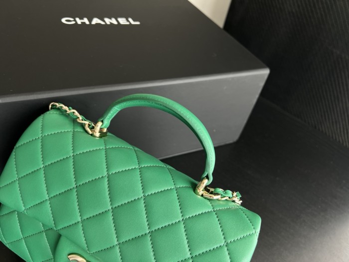 Handbag Chanel AS2431 size 20cmx13cmx9 cm