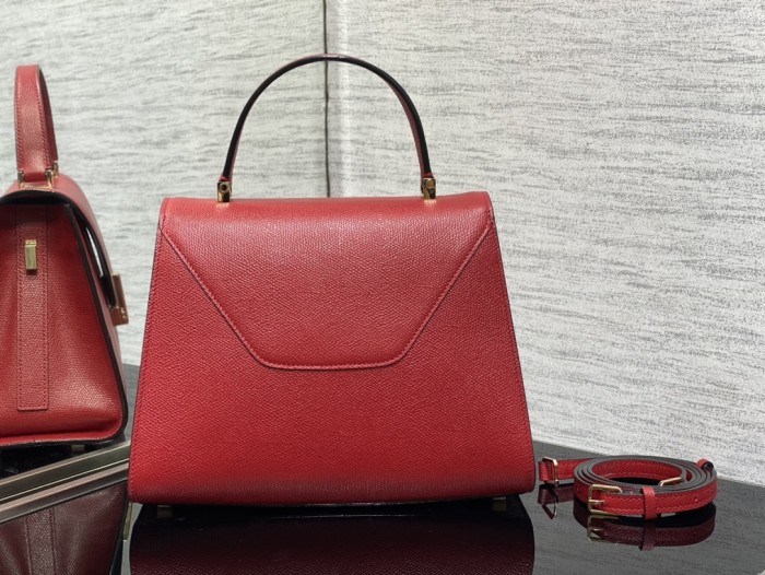 Handbag VALEXTRA size 𝟐𝟔*𝟐𝟎*𝟏𝟐 𝐂𝐦