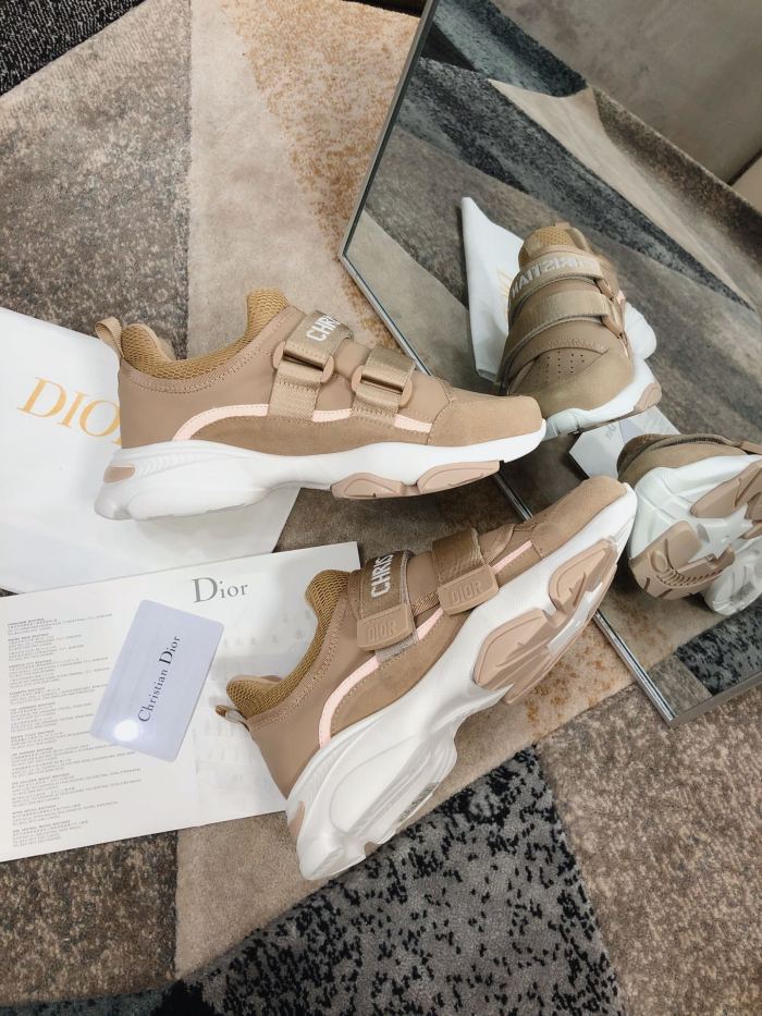 Dior D-Wander Sneaker 4