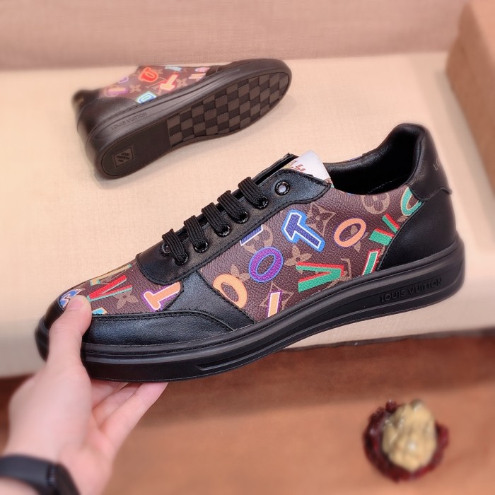Louis Vuitton Low Top sneaker 87