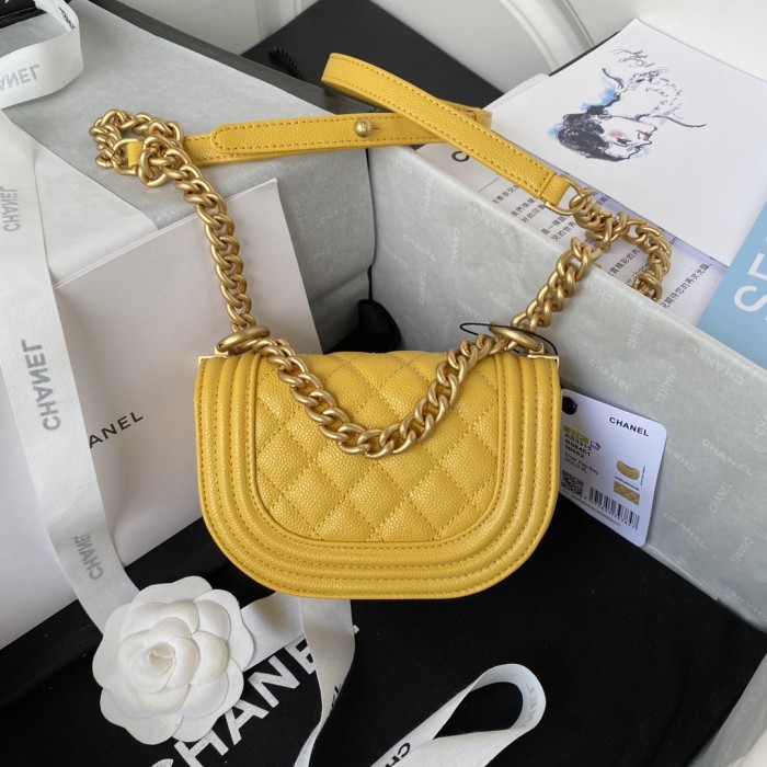 Handbag Chanel AS3315 size 15x9.5x4.5 cm