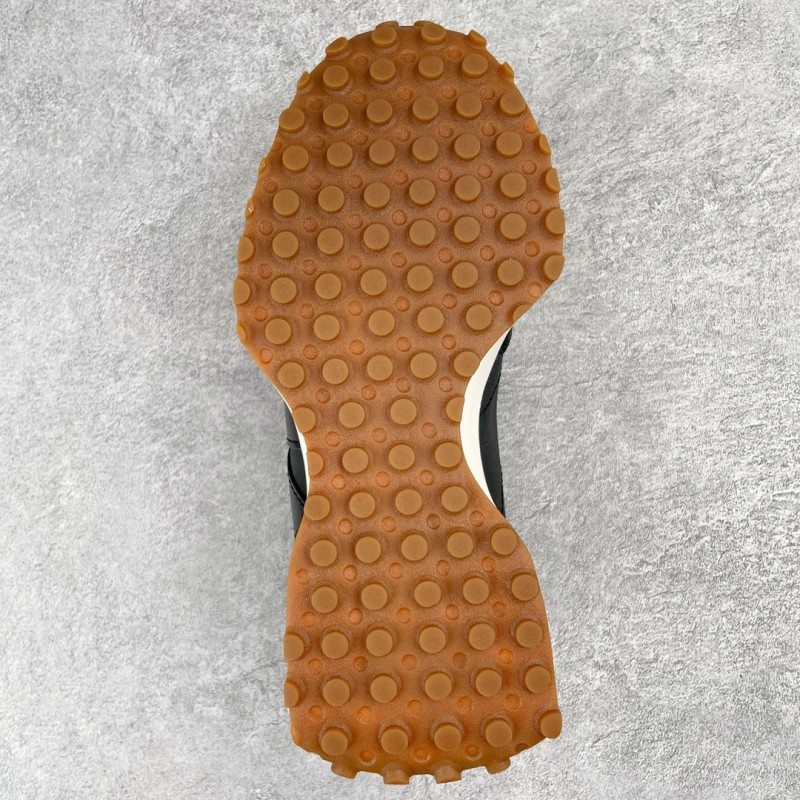 New Balance 327 Sneaker 19