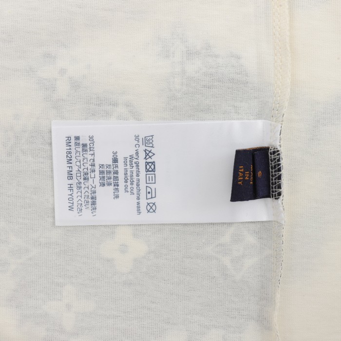 Clothes Louis Vuitton 375