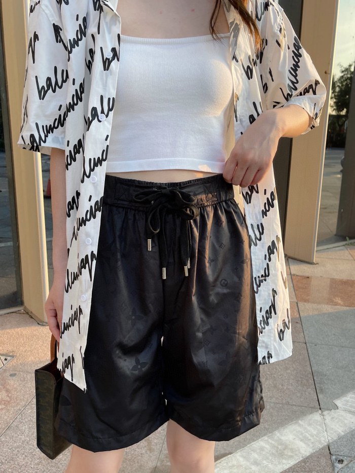 Clothes Louis Vuitton 146