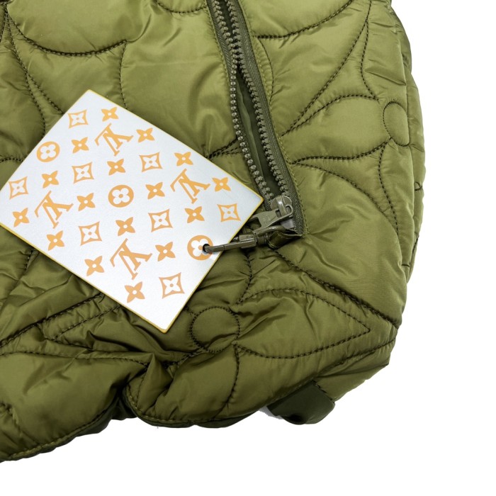 Clothes Louis Vuitton 107