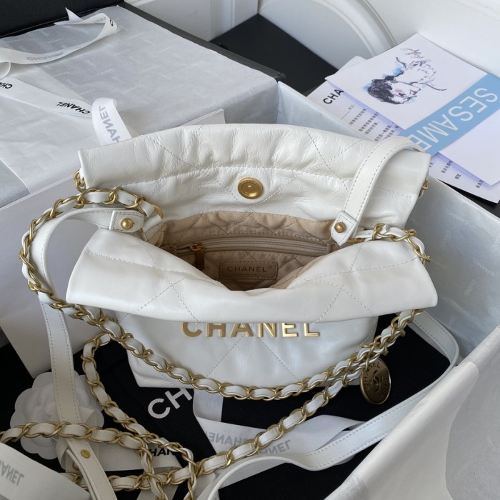 Handbag Chanel AS3263 size 18X20X6.5 cm