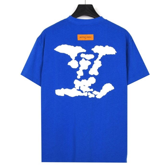 Clothes Louis Vuitton 137