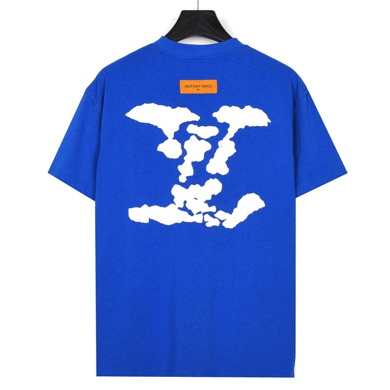 Clothes Louis Vuitton 137