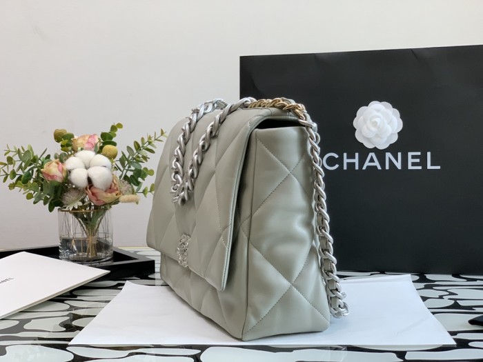 Handbag Chanel size 36 cm