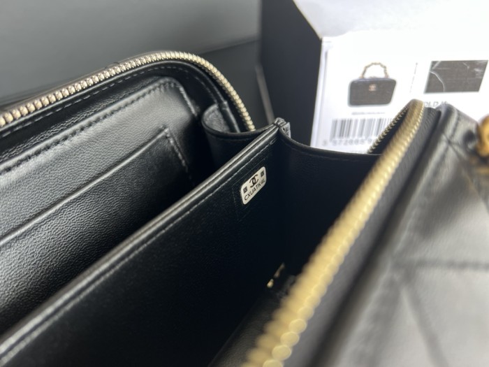 Handbag Chanel AP2874 size 13.5cmx8.5cmx6 cm