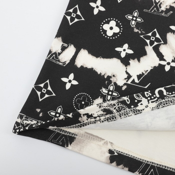 Clothes Louis Vuitton 375