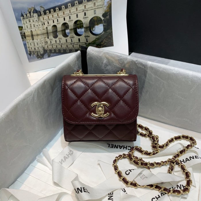 Handbag Chanel 82769 size 11 11 5 cm