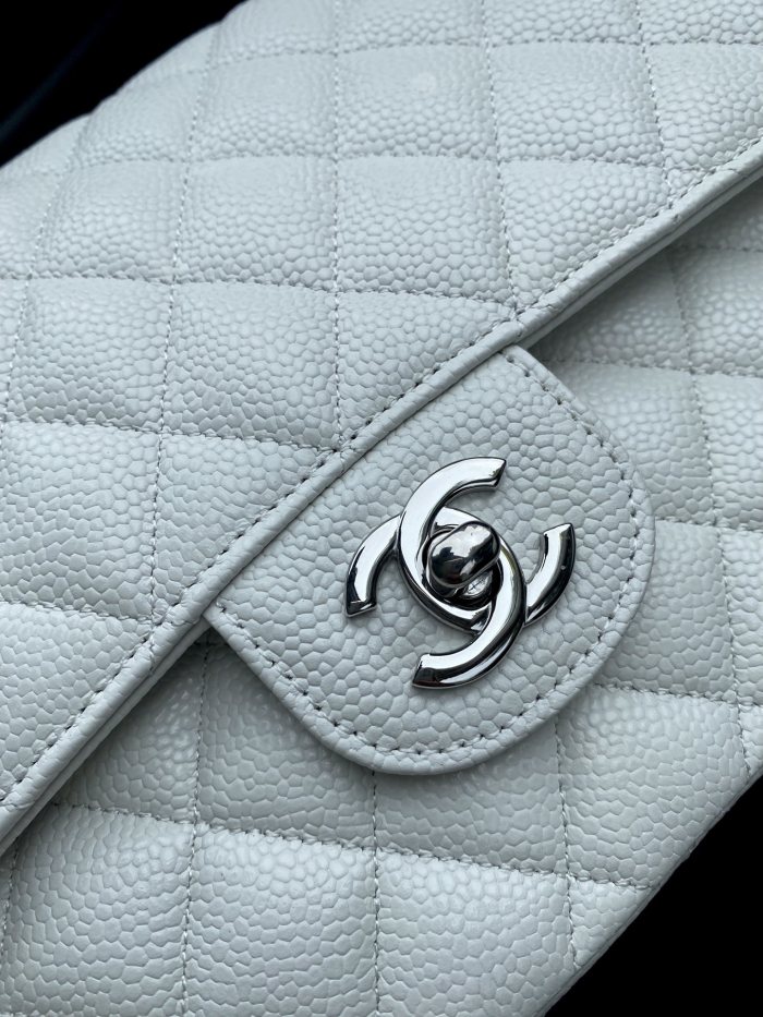 Handbag Chanel A01112 size 25.5*15.5*6.5 cm