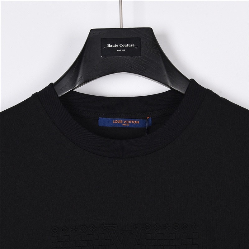 Clothes Louis Vuitton 420