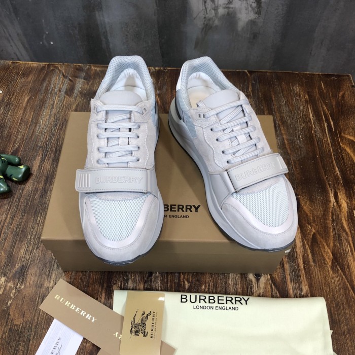 Burberry Vintage Sneaker 16