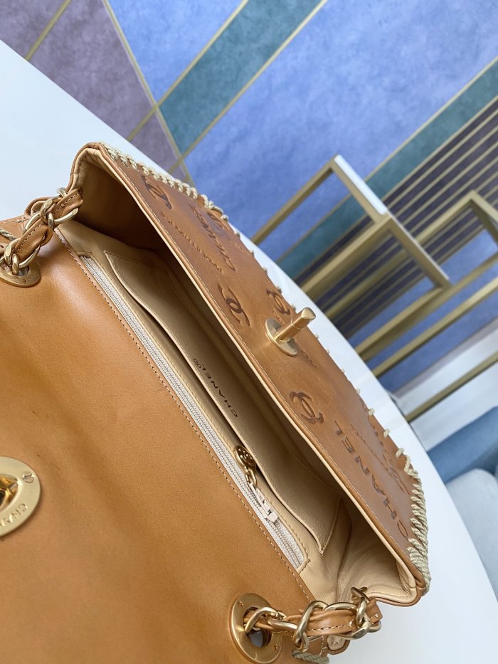 Handbag Chanel 0966 size 25 6 14 cm