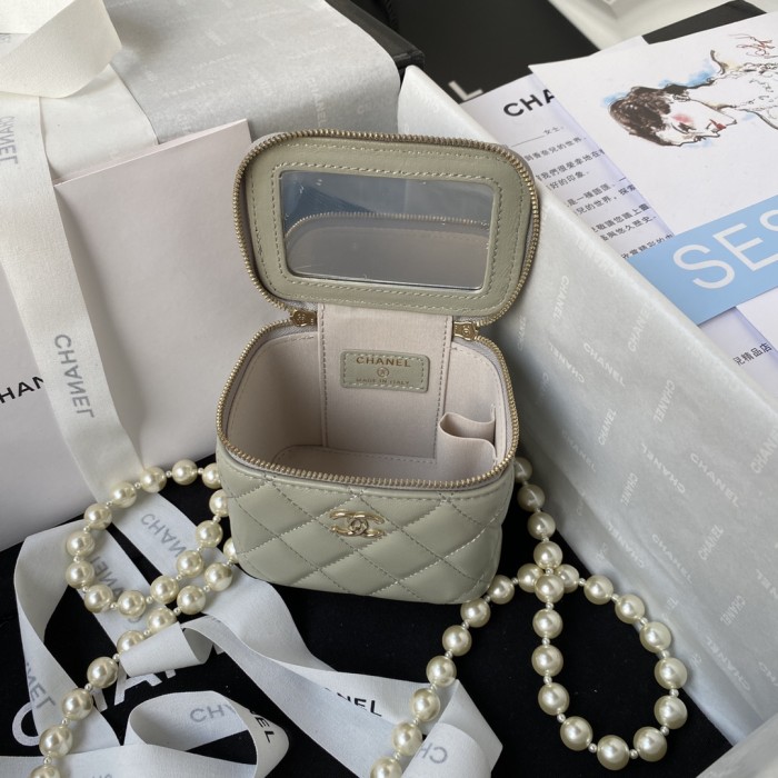 Handbag Chanel AP2581 size 8.5*11*7 cm