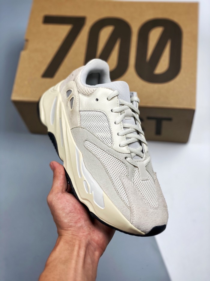 Adidas Yeezy Boost 700 Analog