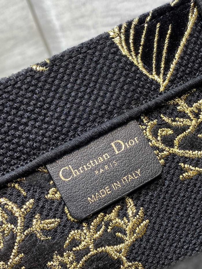 Handbag Dior size 42*18*35 cm