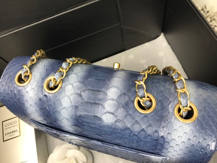 Handbag Chanel size 24.5cm*15.5cm*8.5 cm