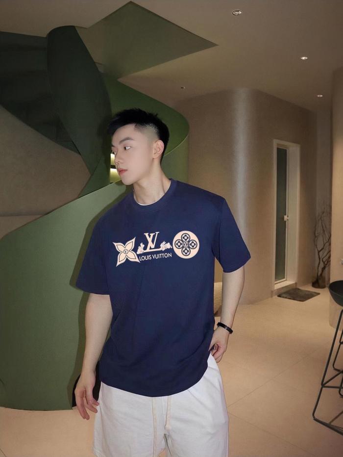 Clothes Louis Vuitton 447