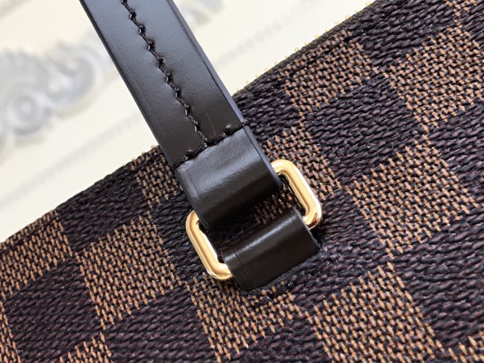 Handbag Louis Vuitton M41013 size 42/27/17 cm