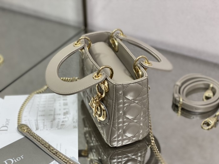 Handbag Dior size 17 cm