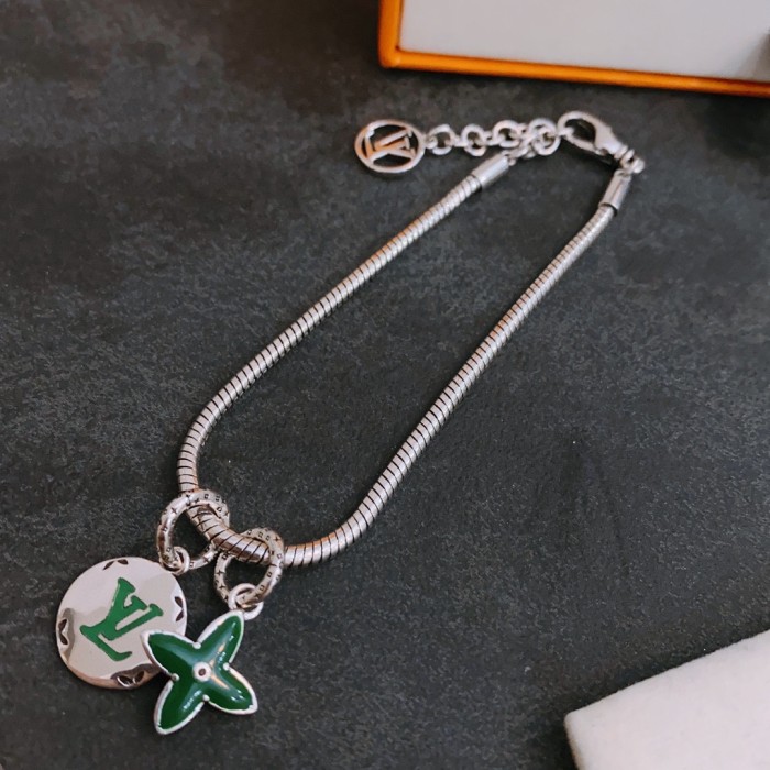 Clothes Louis Vuitton 51