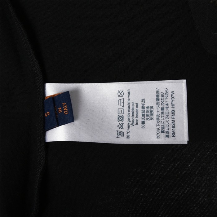 Clothes Louis Vuitton 75