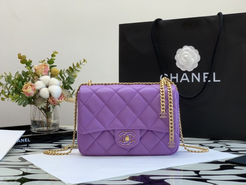 Handbag Chanel size 21 cm