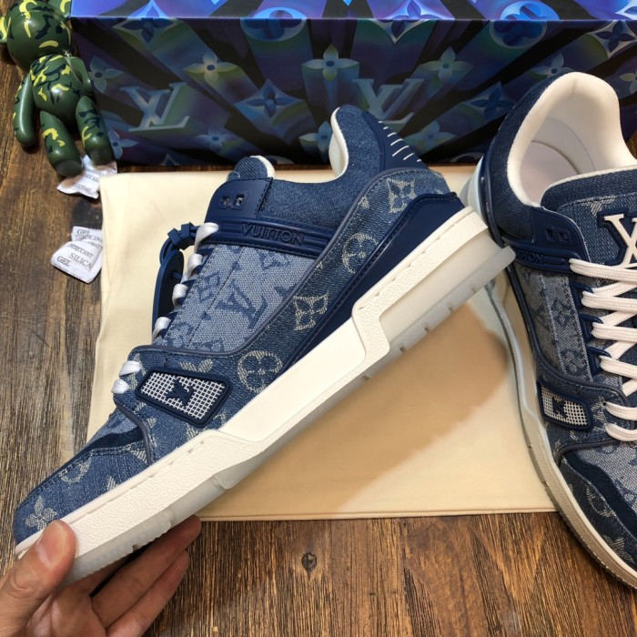 Louis Vuitton Trainer Sneakers 22