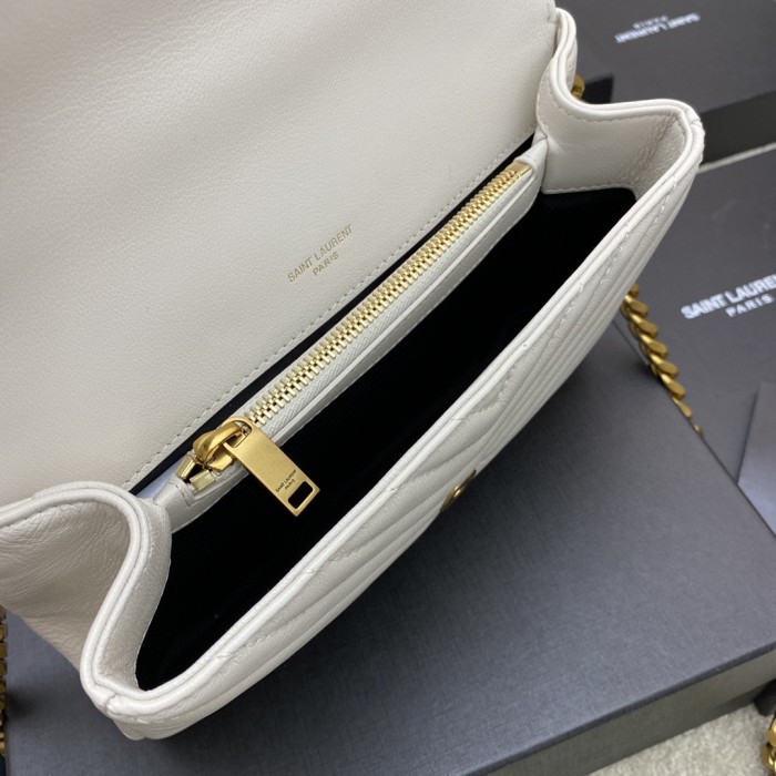 Handbags SAINT LAURENT 392737 size 24x17x6 cm
