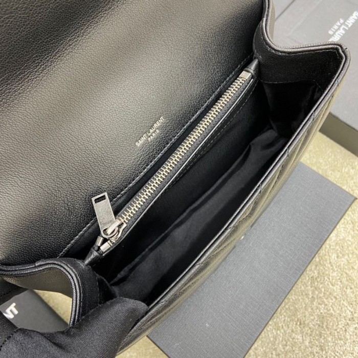 Handbags SAINT LAURENT 392737 size 24x17x6 cm