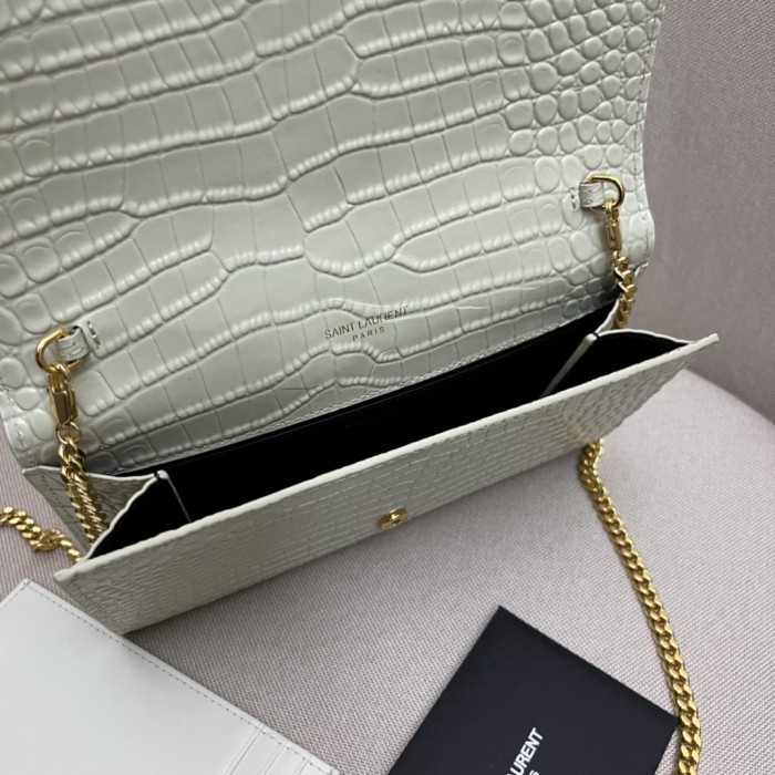 Handbags SAINT LAURENT 607788 size 19x12x4 cm