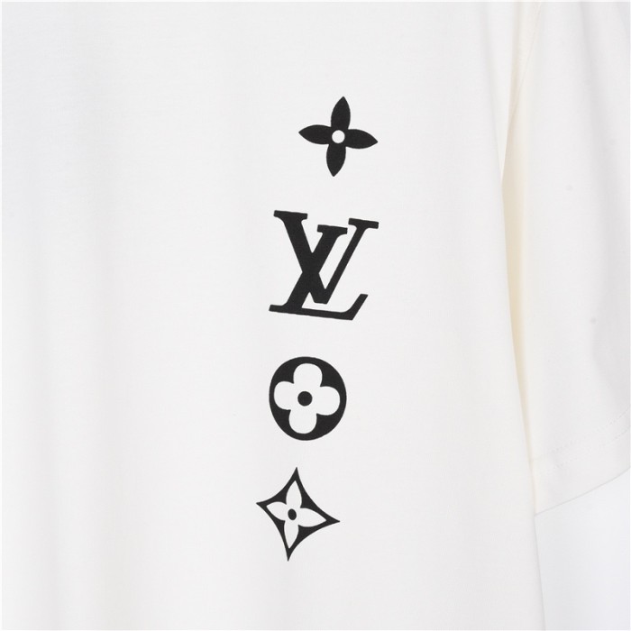 Clothes Louis Vuitton 442