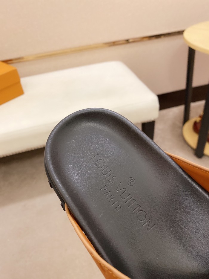 Louis Vuitton Slipper 12