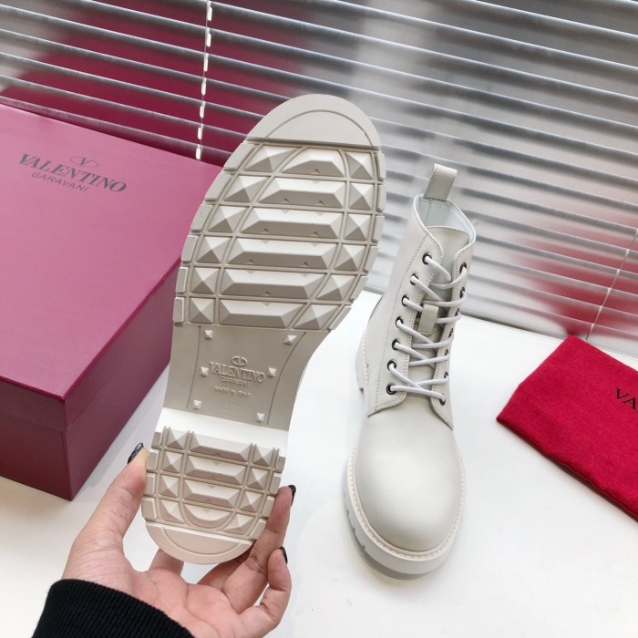 VALENTINO GARAVANI Roman Stud BOOT WOMEN 28