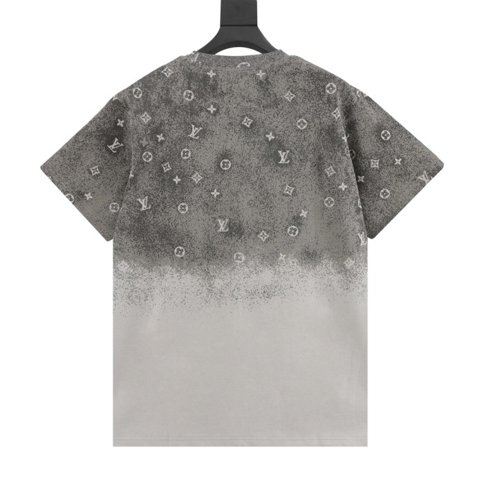 Clothes Louis Vuitton 354