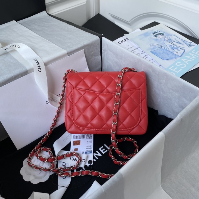 Handbag Chanel size 17 cm