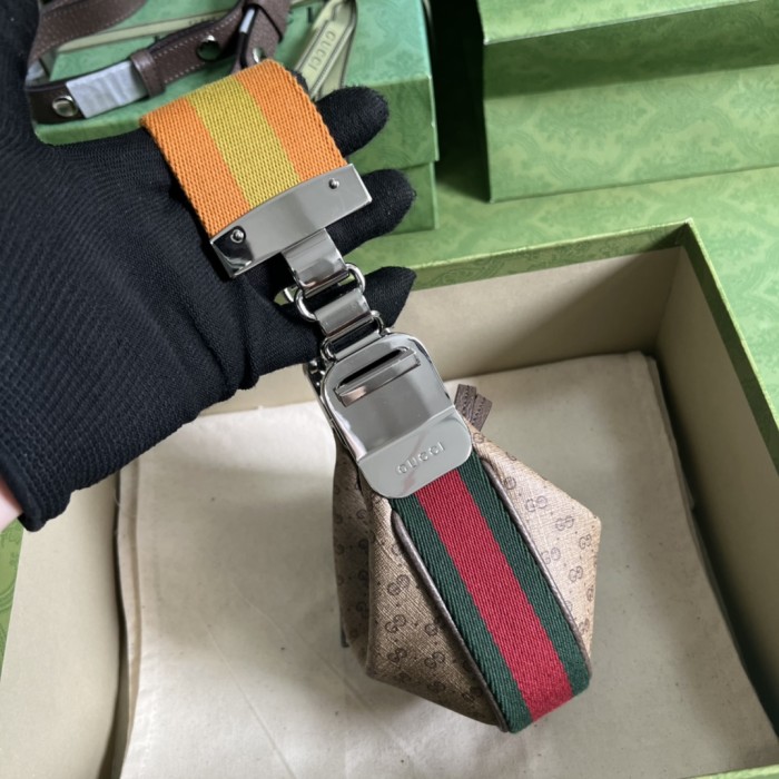 Handbag Gucci 718512 size 14.5*10*4 cm