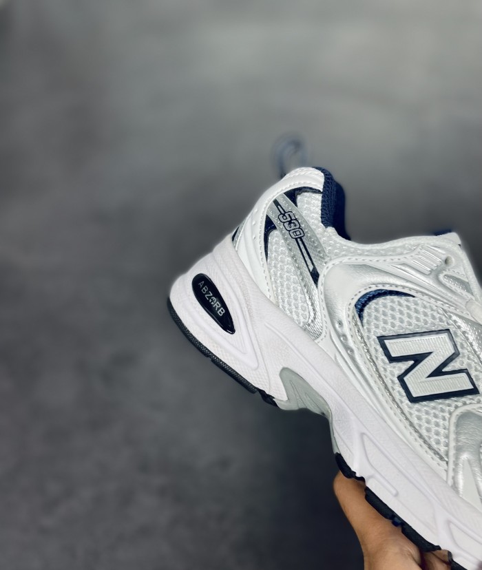 New Balance 530 White Silver Navy